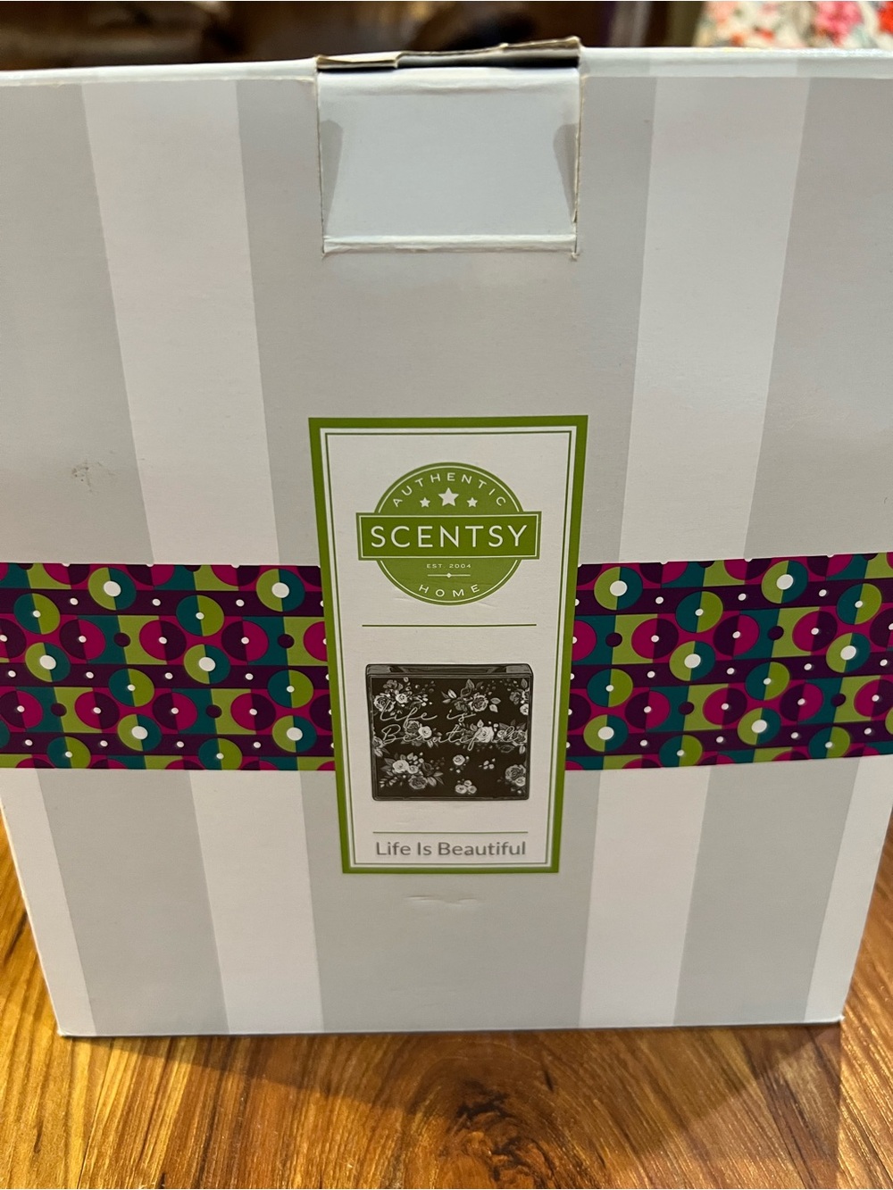 Scentsy White Wax Warmer Box with Multicolor Geometric Accent